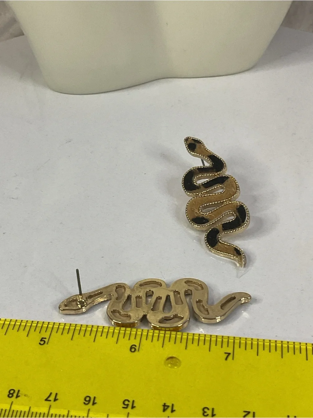 🌟🌟 Gold & Black Snake Drop Earrings